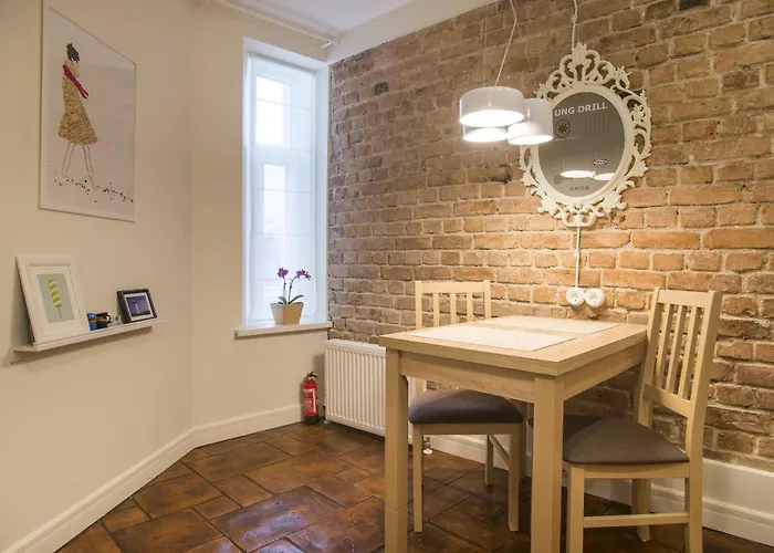 Doma Laukums In The Heart Of 3 *