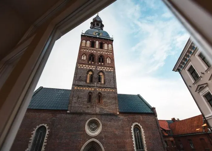 Doma Laukums In The Heart Of 3 Riga