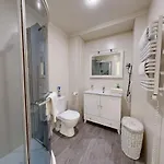 Doma Laukums In The Heart Of 3 Apartment
